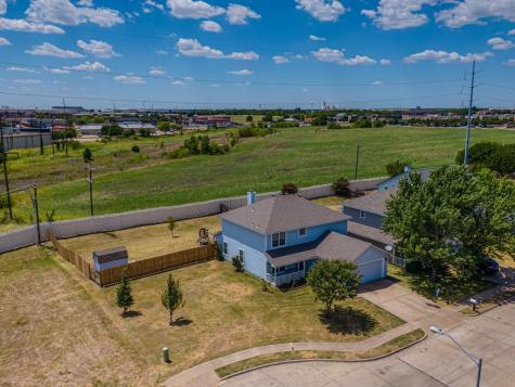1561 Wildflower Drive Waxahachie TX 75165