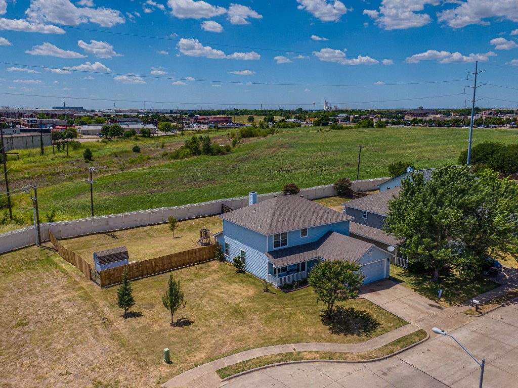 1561 Wildflower Drive Waxahachie TX 75165