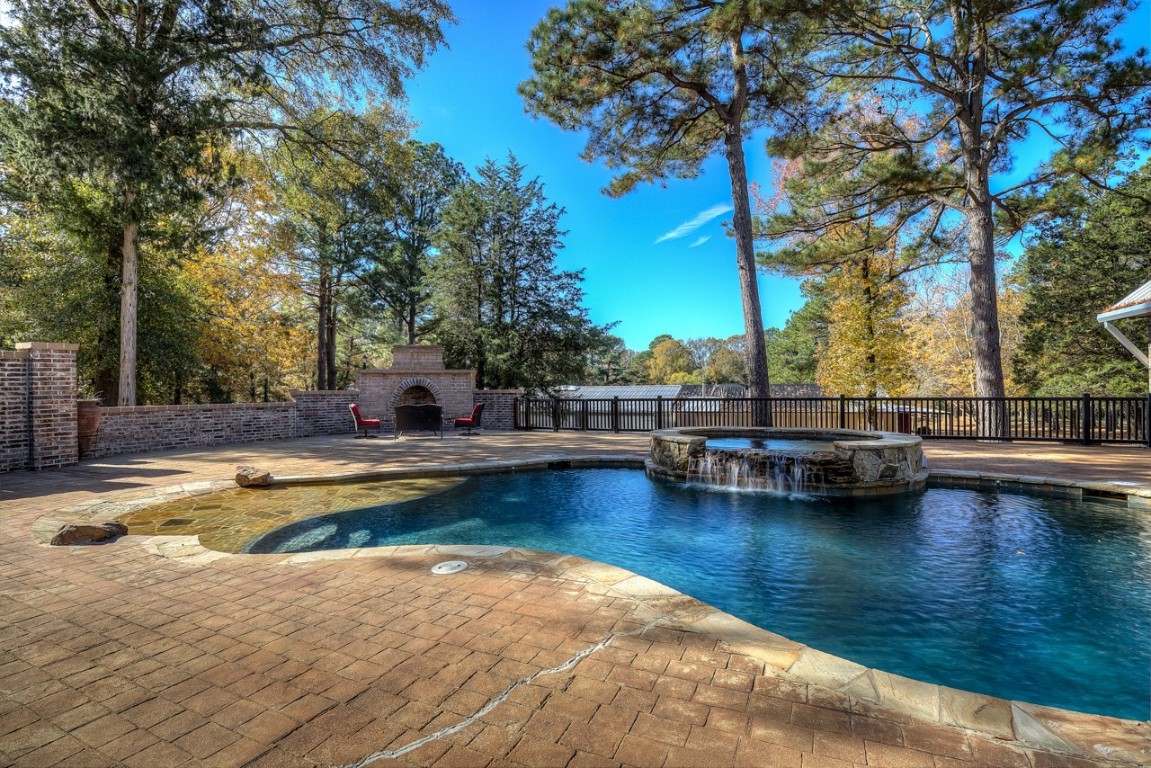 155 Gerrald Road Simms TX 75574