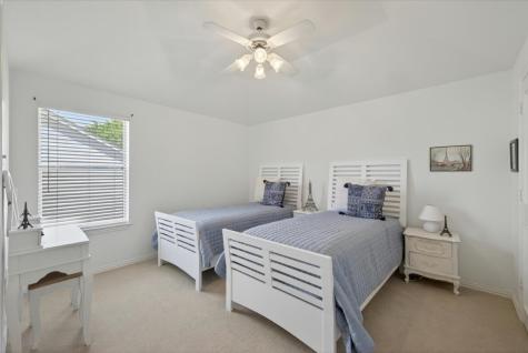 18719 Thorntree Lane Dallas TX 75252