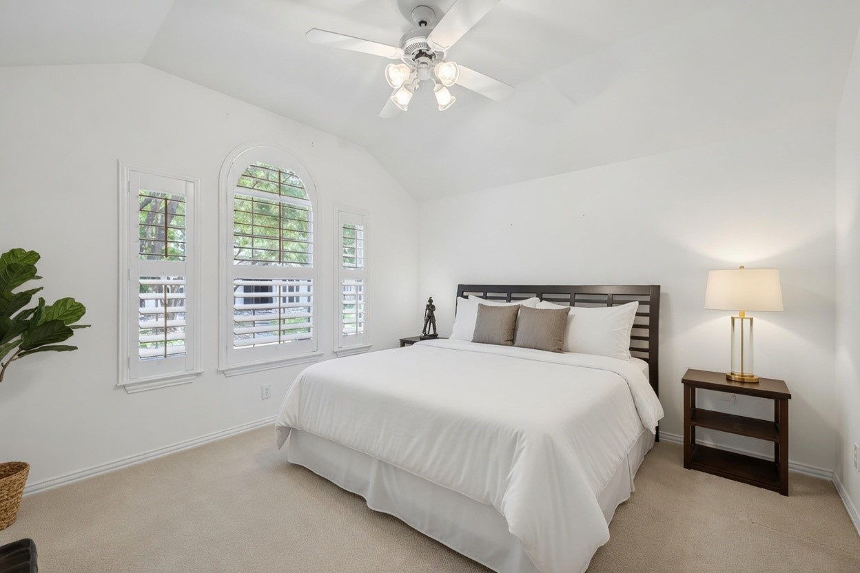 18719 Thorntree Lane Dallas TX 75252