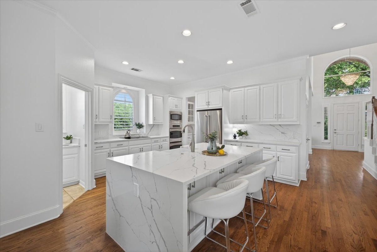18719 Thorntree Lane Dallas TX 75252