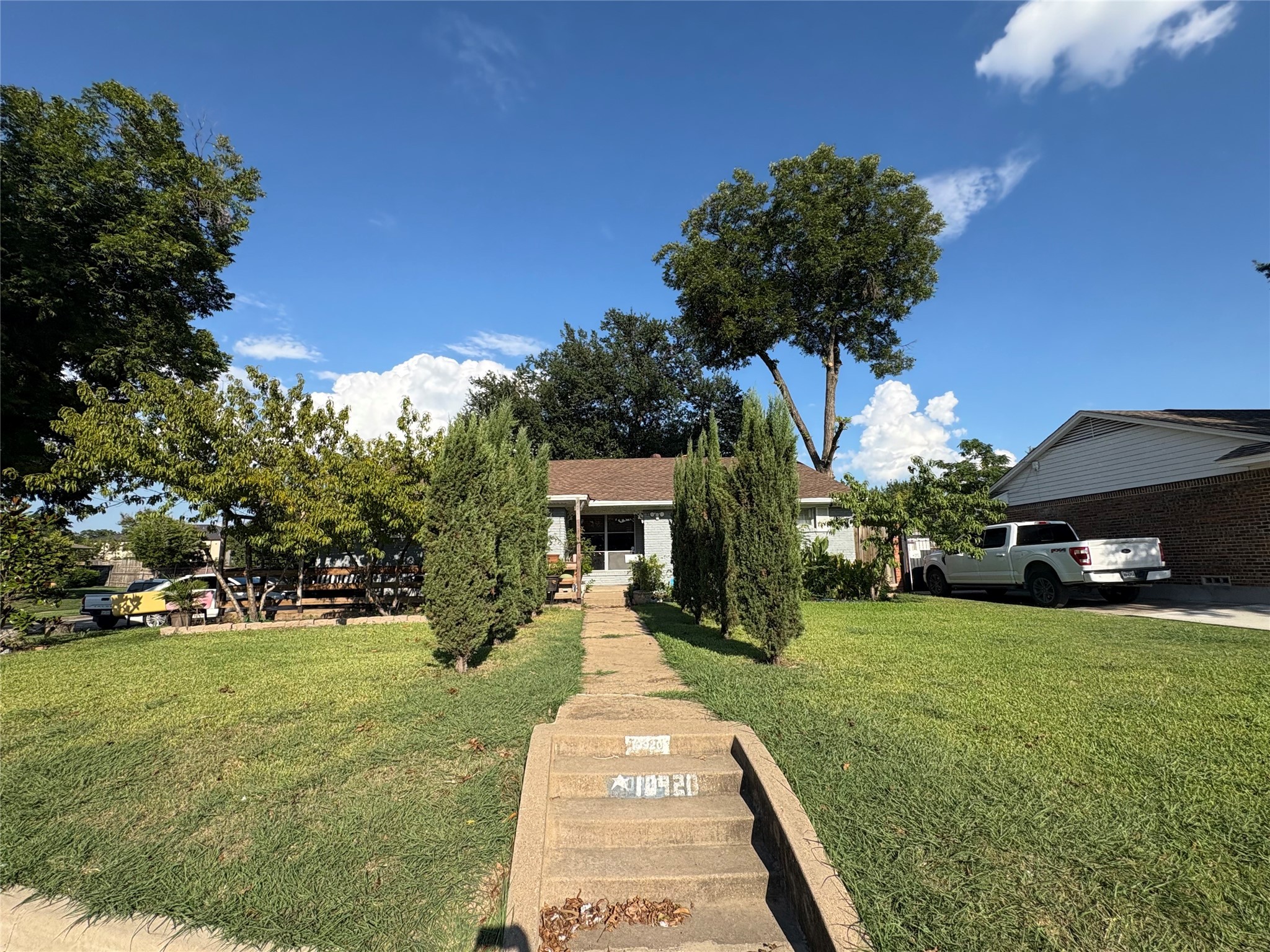 10920 Channel Drive Dallas TX 75229