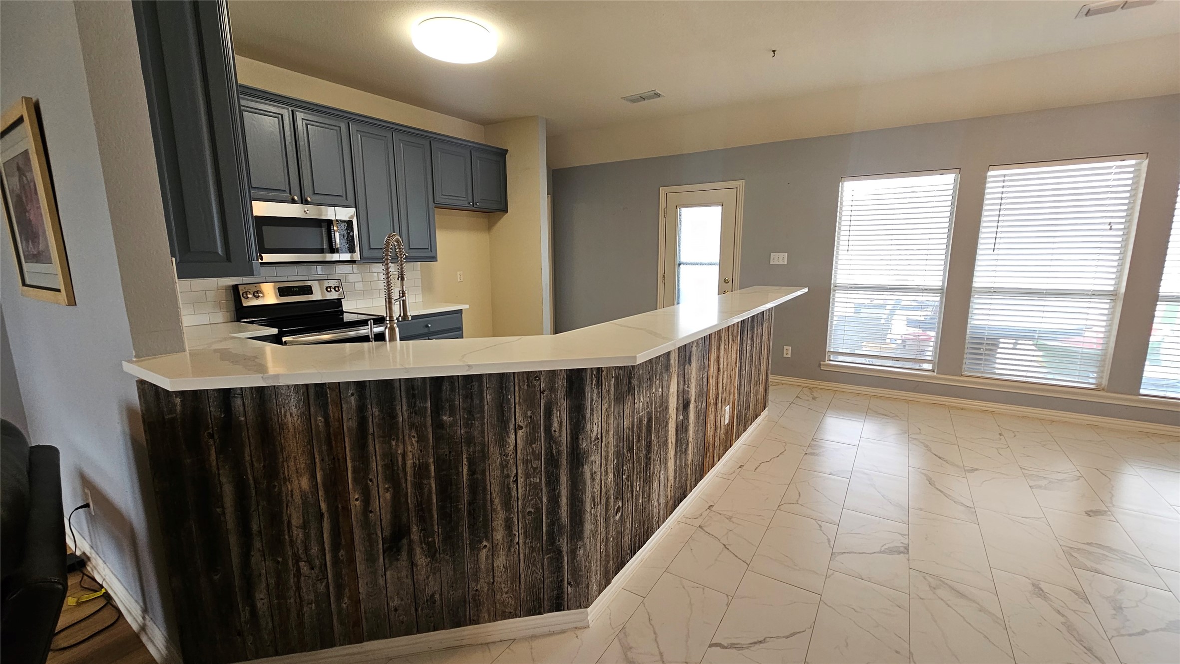 611 Gladness Rhome TX 76078