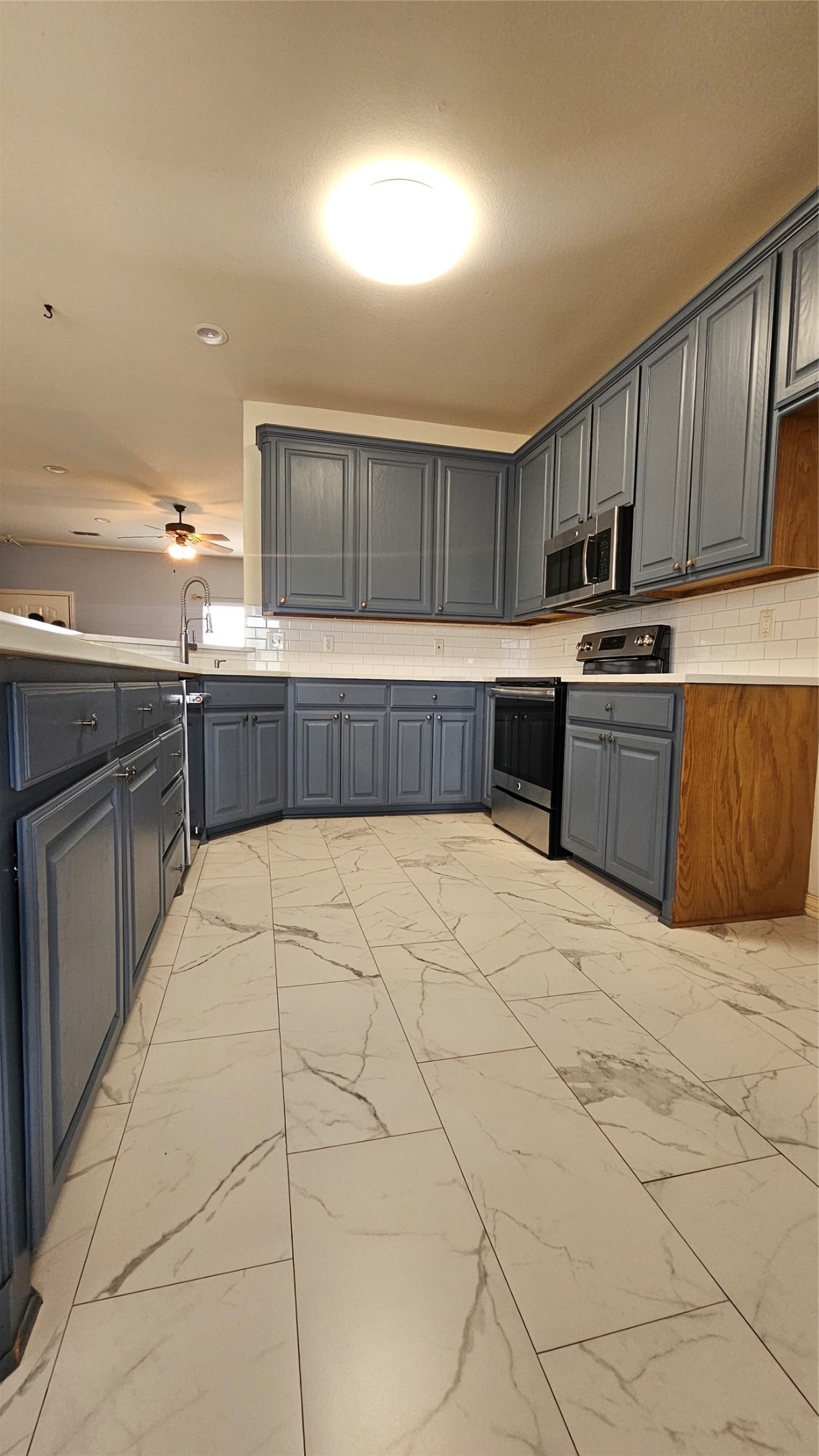 611 Gladness Rhome TX 76078