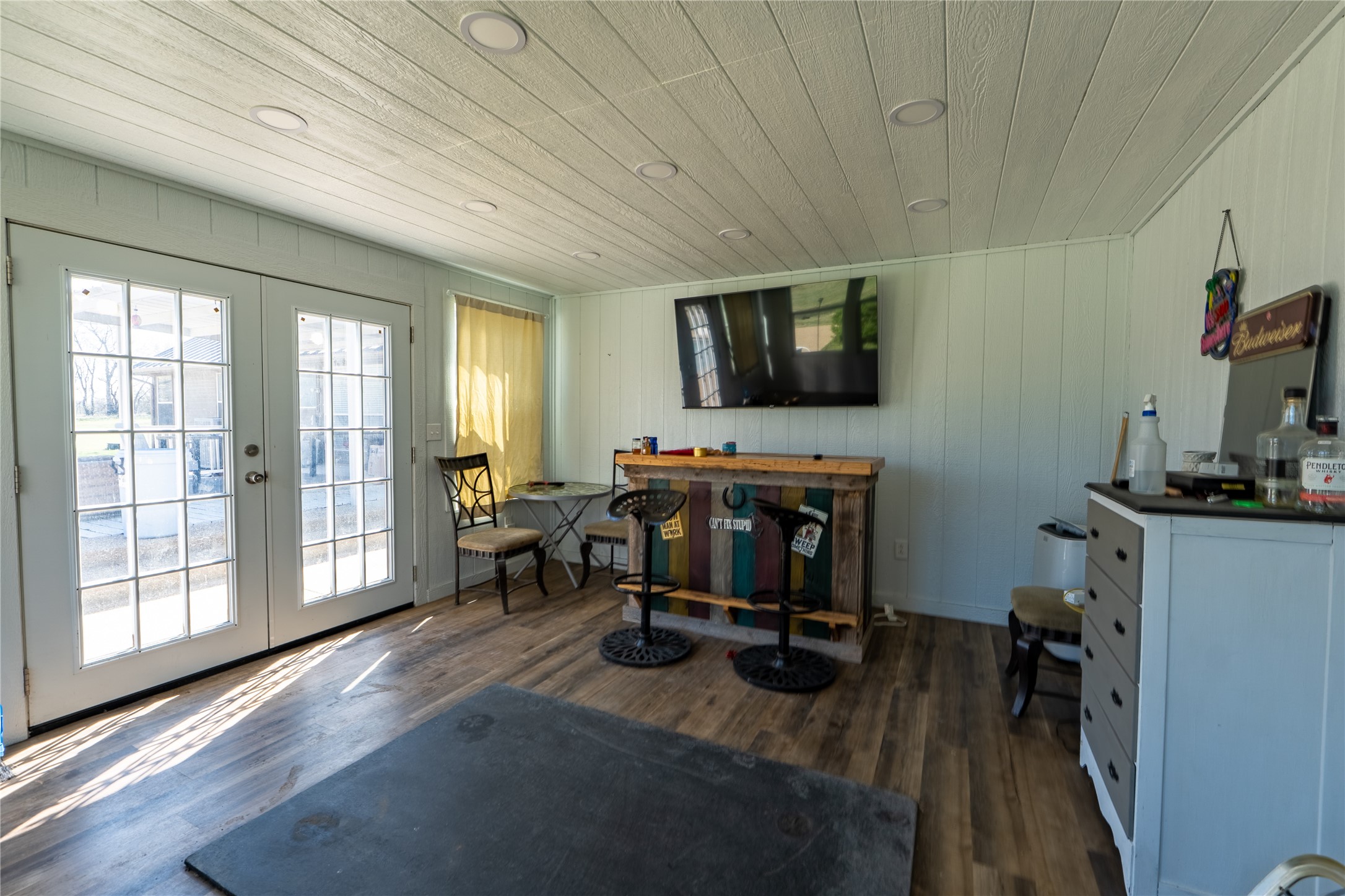 611 Gladness Rhome TX 76078