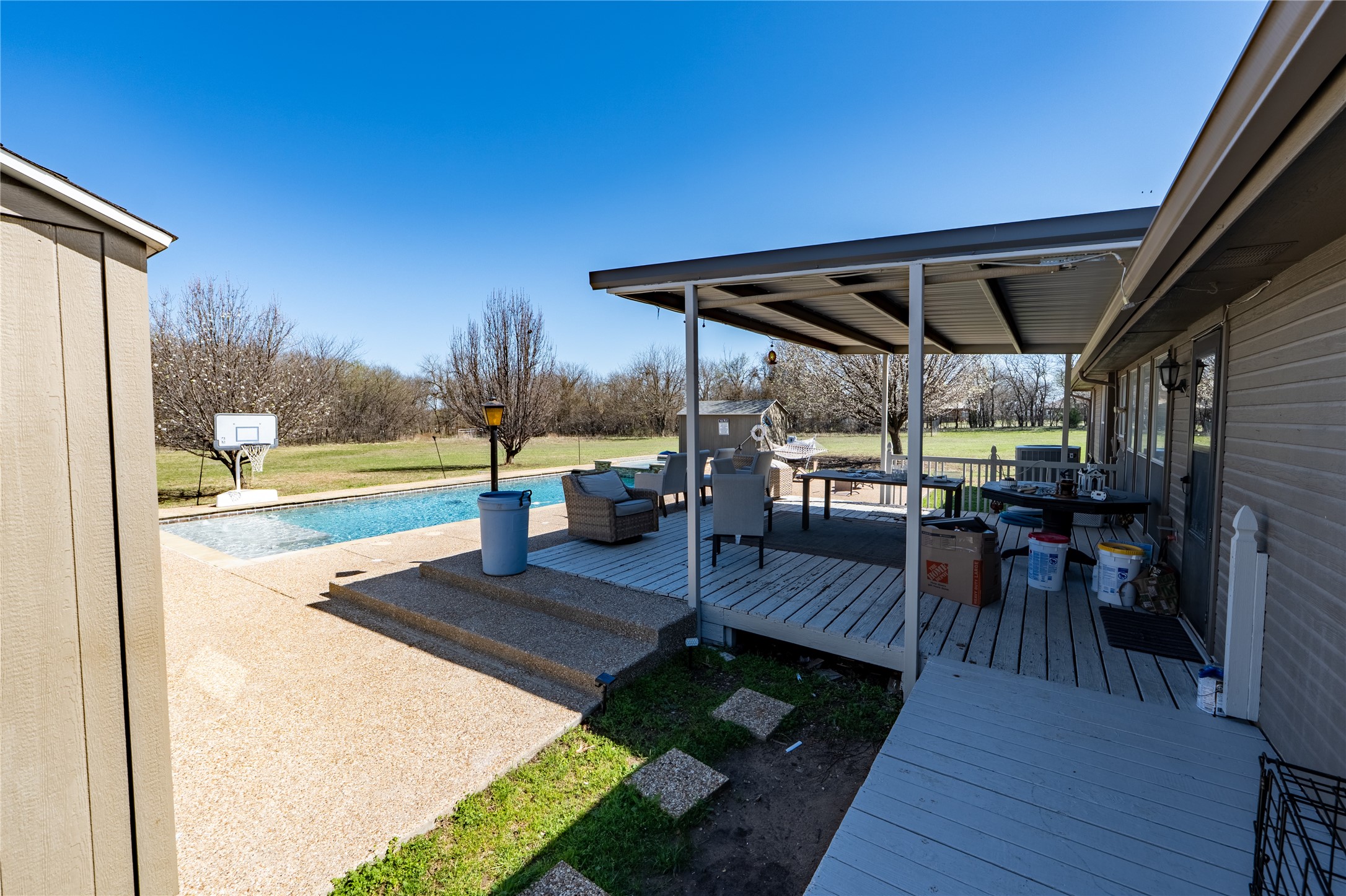 611 Gladness Rhome TX 76078