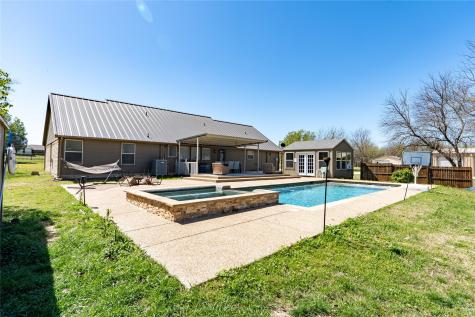 611 Gladness Rhome TX 76078