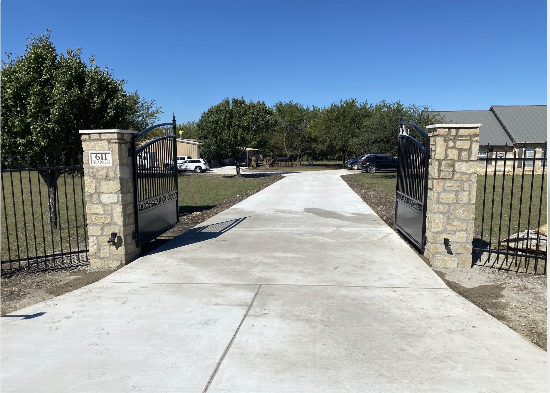 611 Gladness Rhome TX 76078