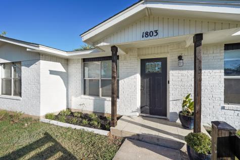 1803 SE 13th Street Mineral Wells TX 76067