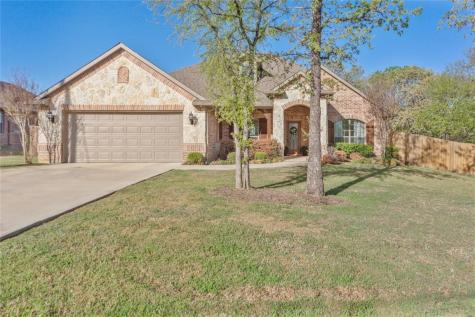 121 Hauser Place Runaway Bay TX 76426