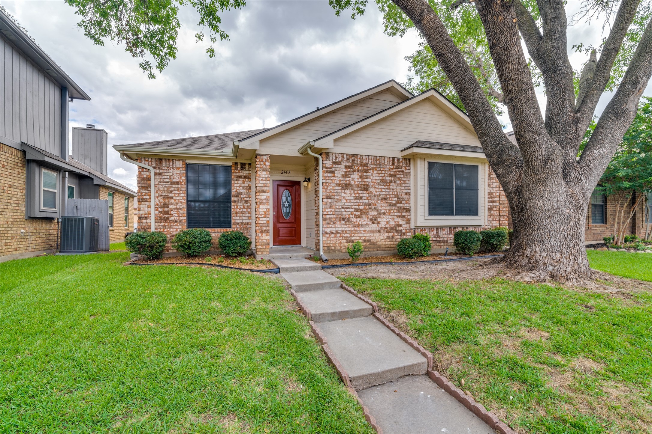 2143 Falcon Ridge Drive Carrollton TX 75010