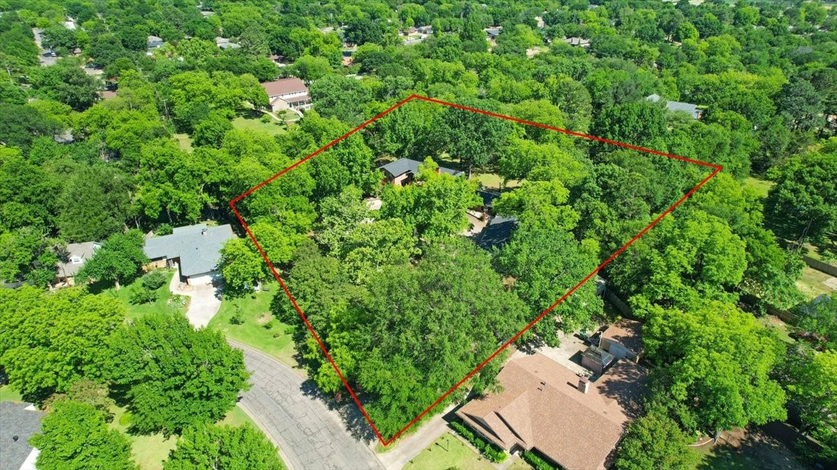 1000 Yorkshire Drive Sherman TX 75092