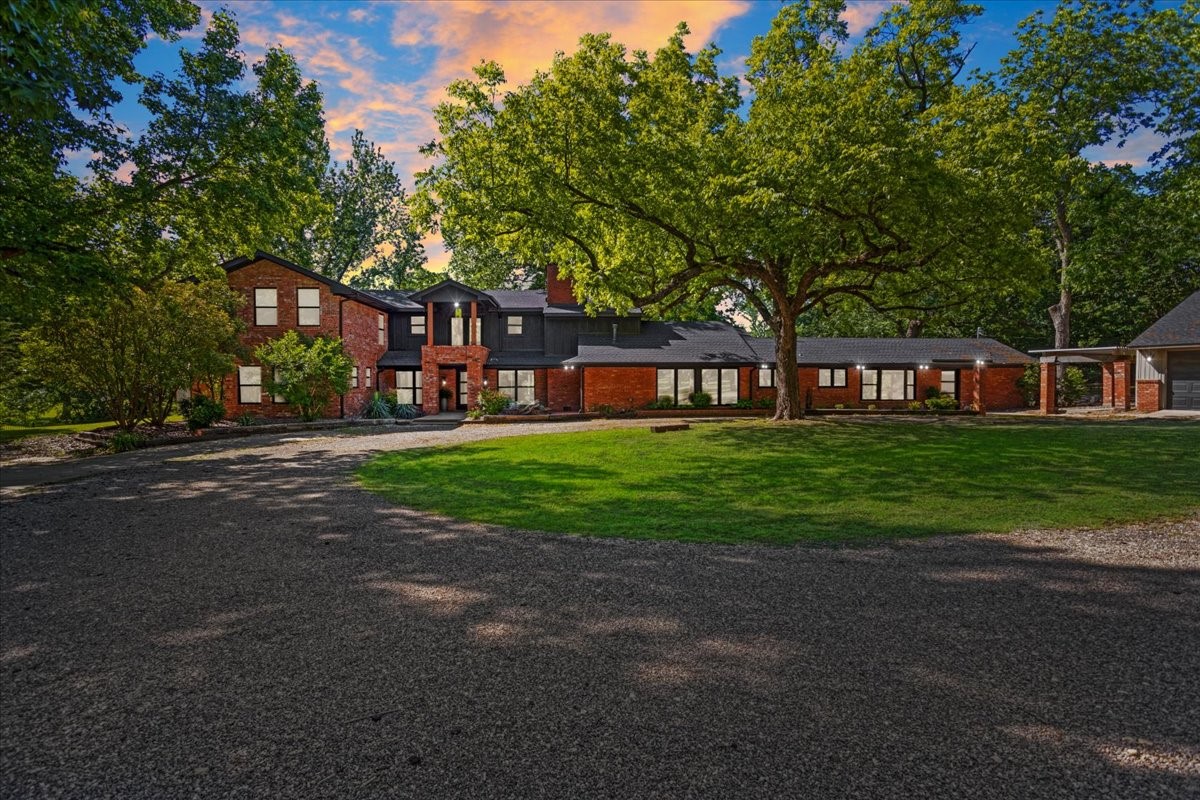1000 Yorkshire Drive Sherman TX 75092
