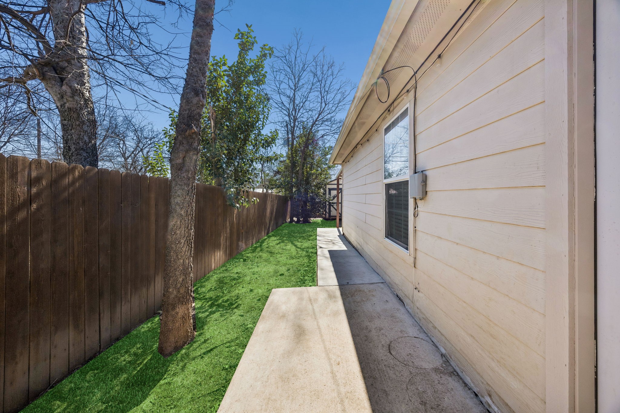 805 Phillips Street Cleburne TX 76033