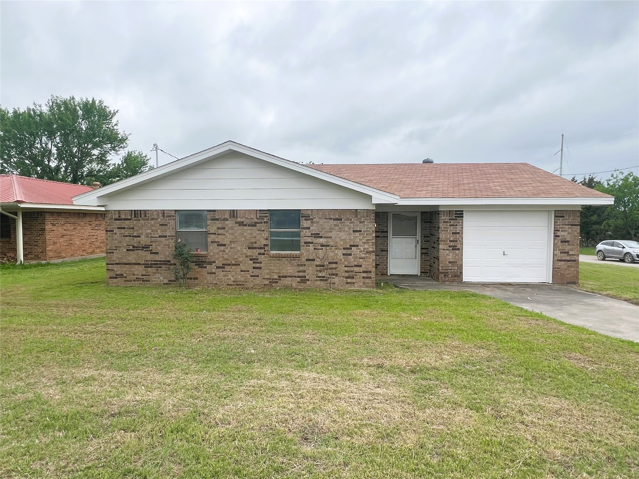 96 9th Street Nocona TX 76255