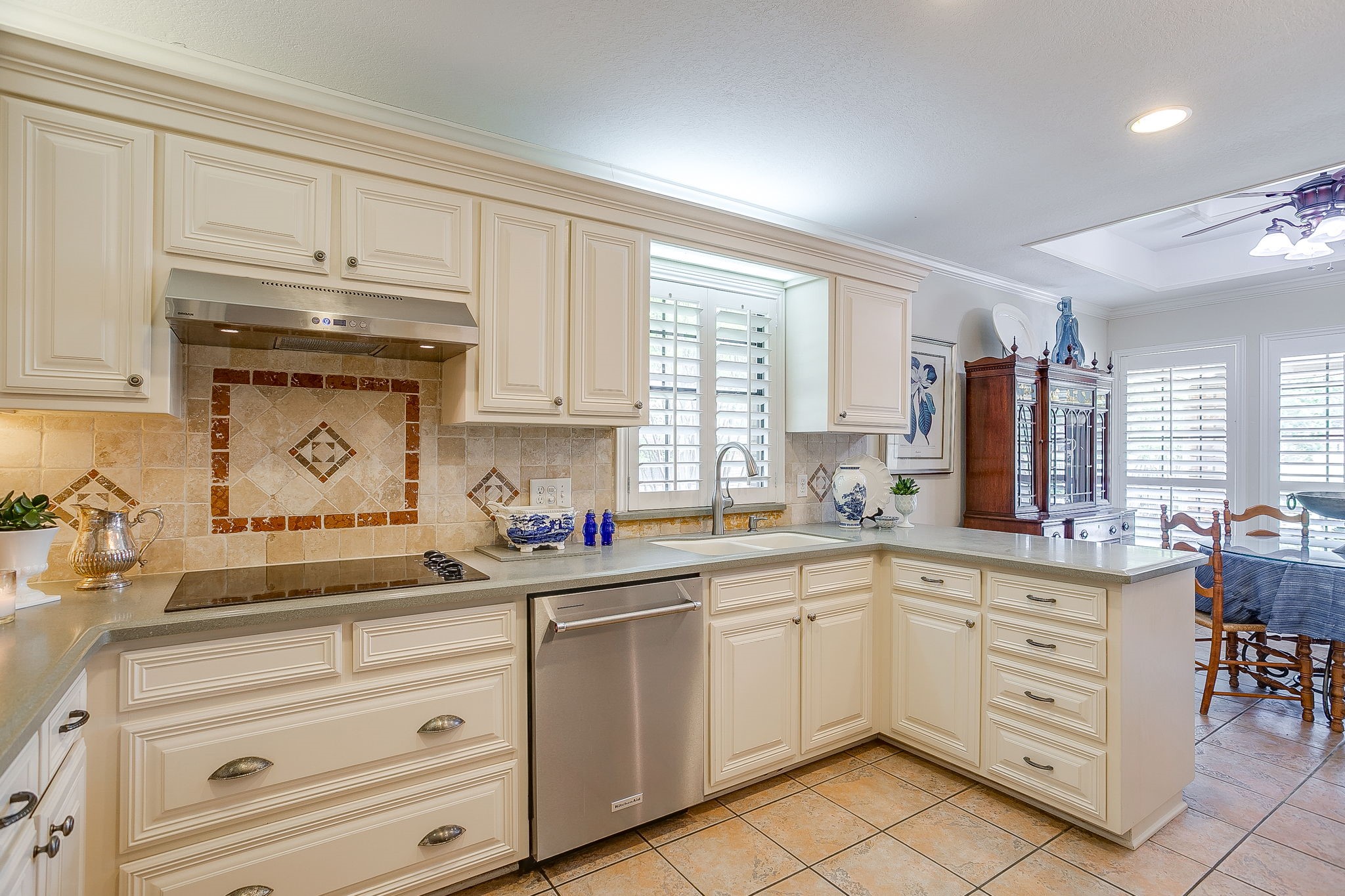 3816 Lost Creek Boulevard Fort Worth TX 76008
