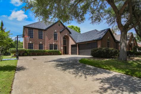 517 Fairway Lakes Drive Garland TX 75044