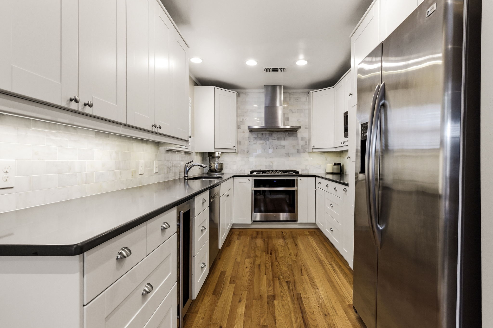2442 Marvin Avenue Dallas TX 75211