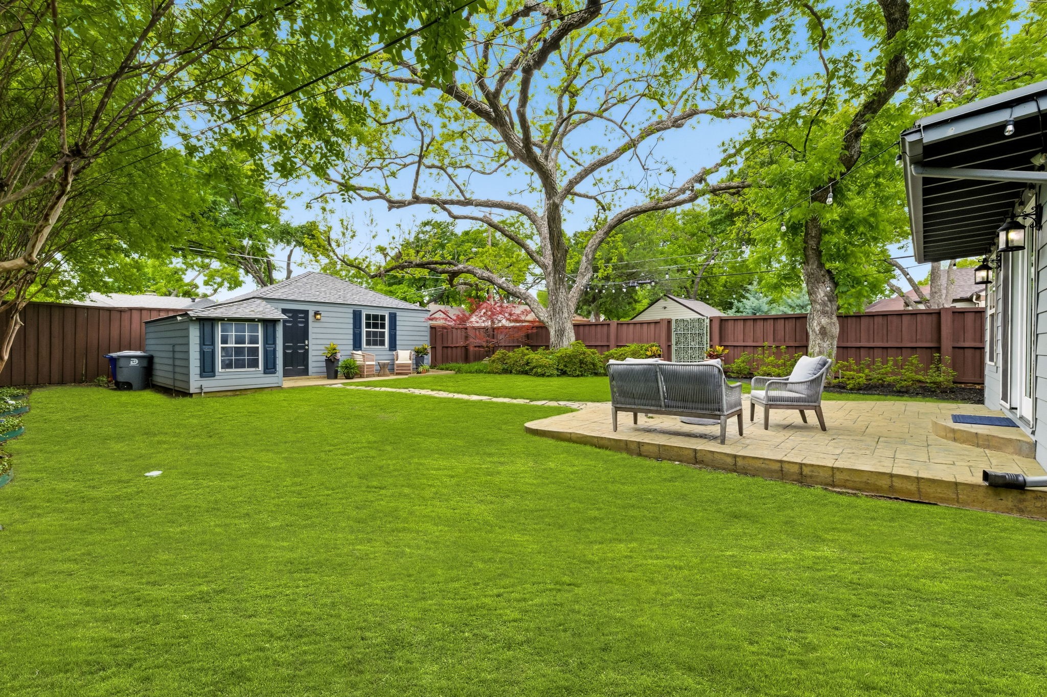 2442 Marvin Avenue Dallas TX 75211