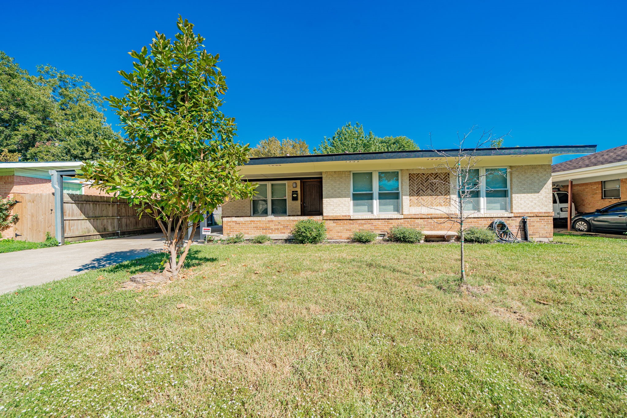 1802 Las Cruces Lane Dallas TX 75217