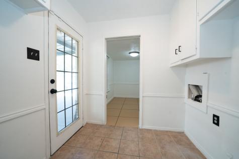 1802 Las Cruces Lane Dallas TX 75217