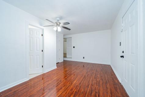 1802 Las Cruces Lane Dallas TX 75217