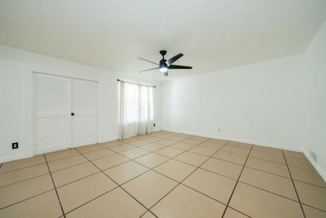 1802 Las Cruces Lane Dallas TX 75217