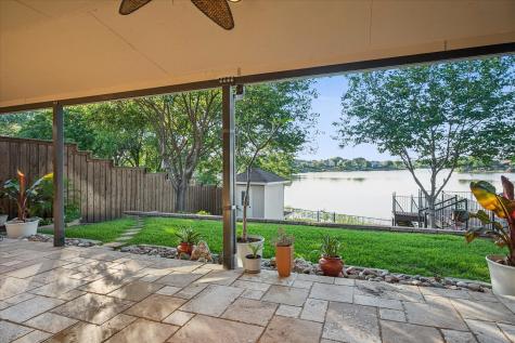 1303 Lakeshore Drive Irving TX 75060