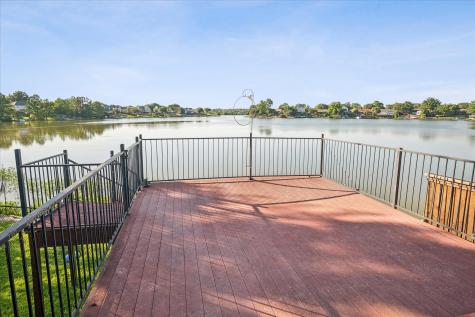 1303 Lakeshore Drive Irving TX 75060