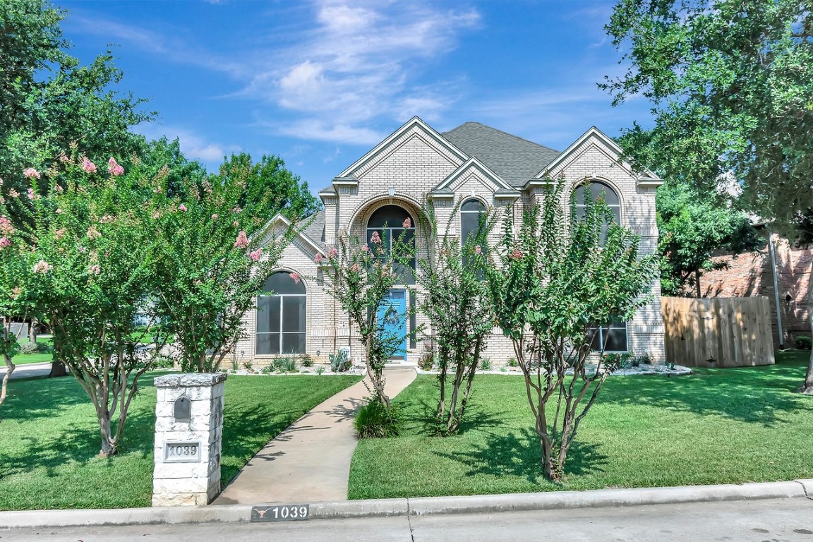 1039 Clubhouse Drive Mansfield TX 76063