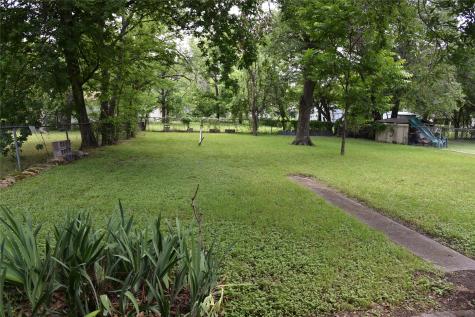 2521 W 5th Avenue Corsicana TX 75110