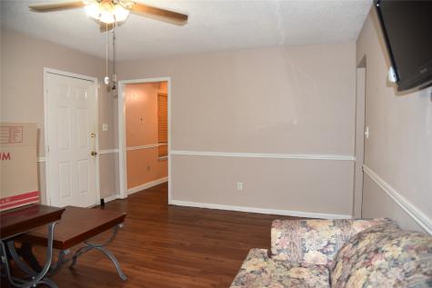 2521 W 5th Avenue Corsicana TX 75110