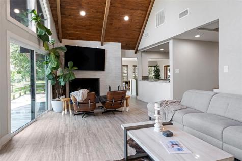 162 Lake Drive Enchanted Oaks TX 75156