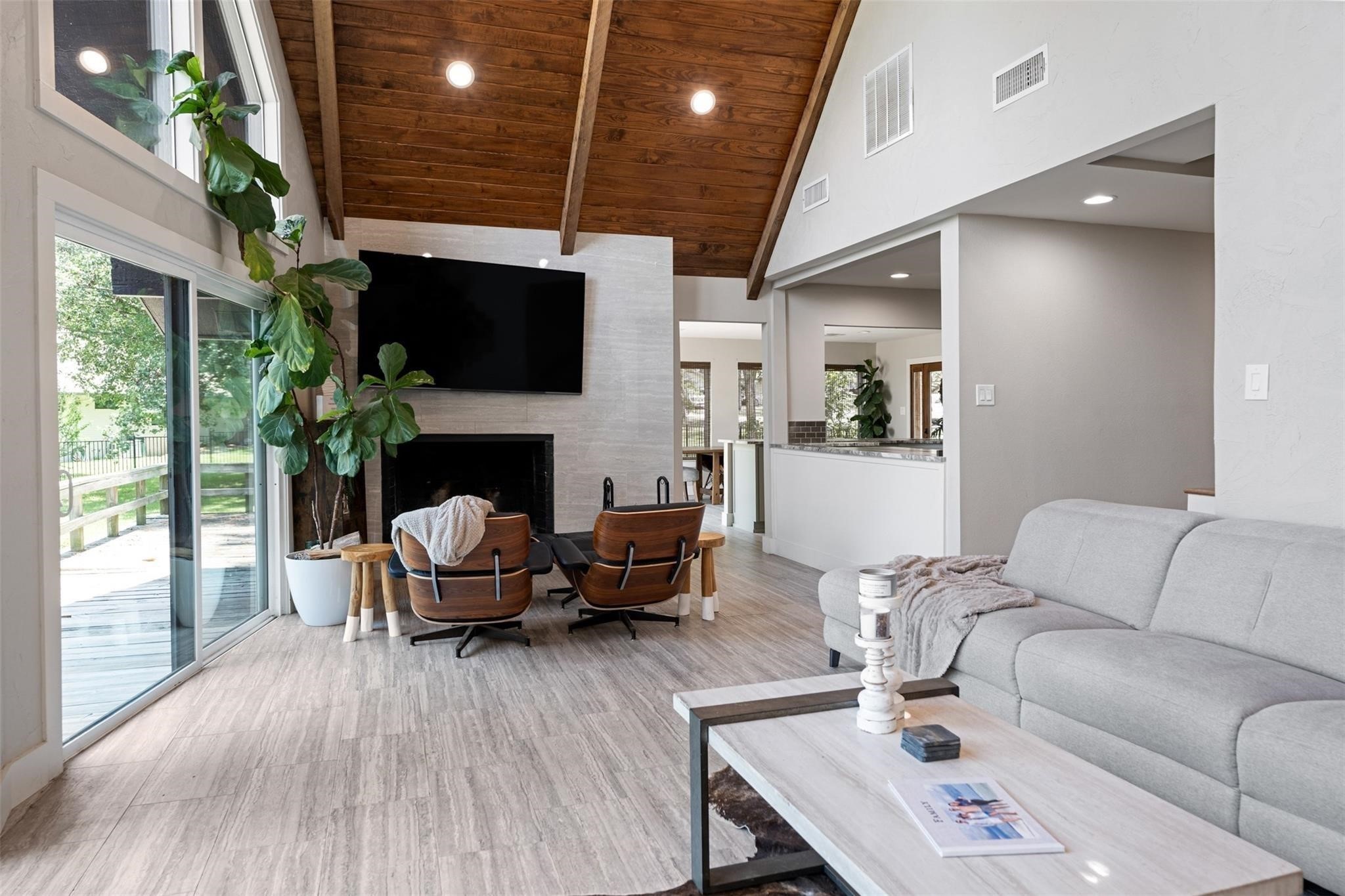 162 Lake Drive Enchanted Oaks TX 75156
