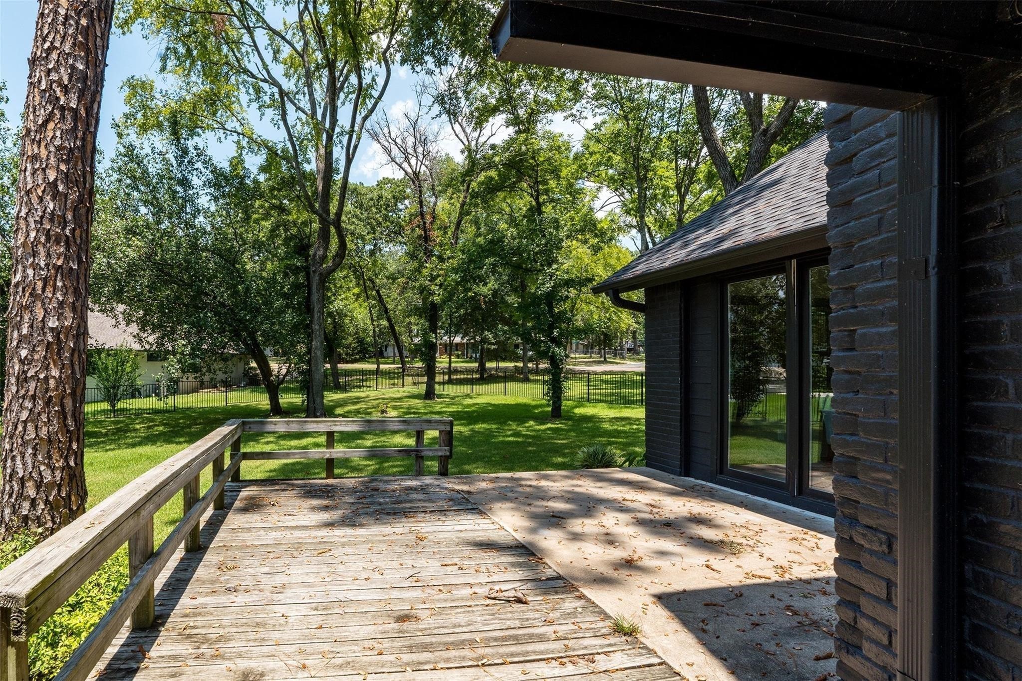 162 Lake Drive Enchanted Oaks TX 75156