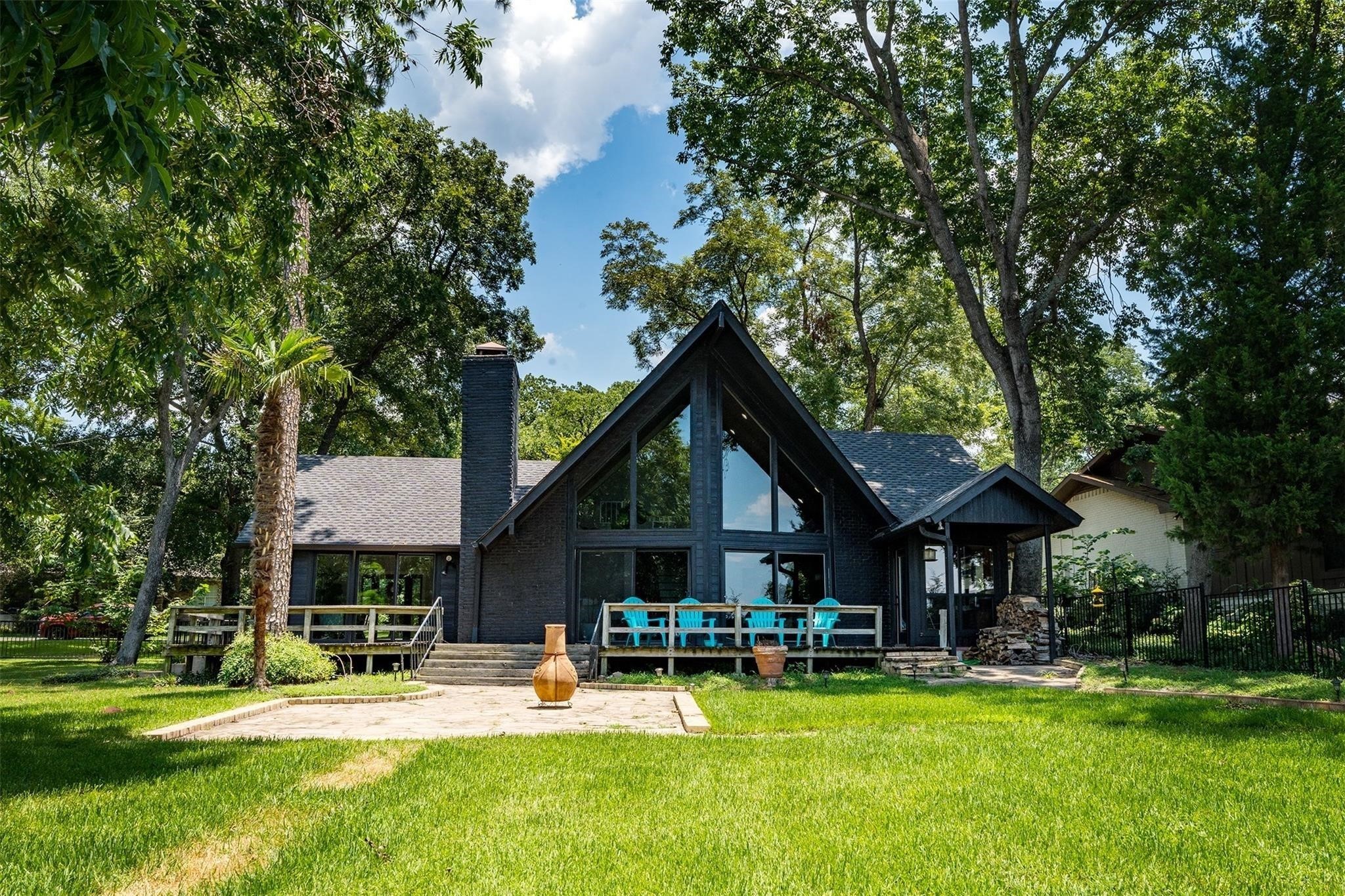 162 Lake Drive Enchanted Oaks TX 75156