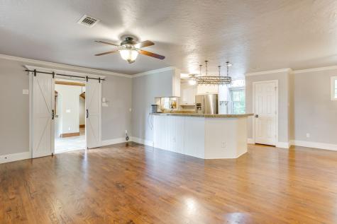 1480 Fox Lane Burleson TX 76028