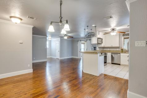 1480 Fox Lane Burleson TX 76028