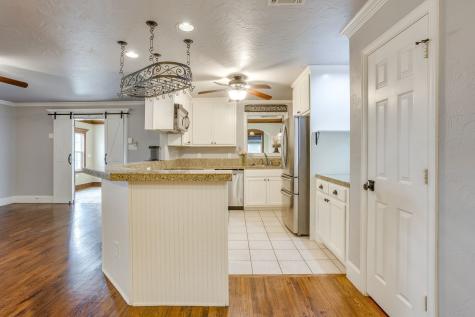 1480 Fox Lane Burleson TX 76028