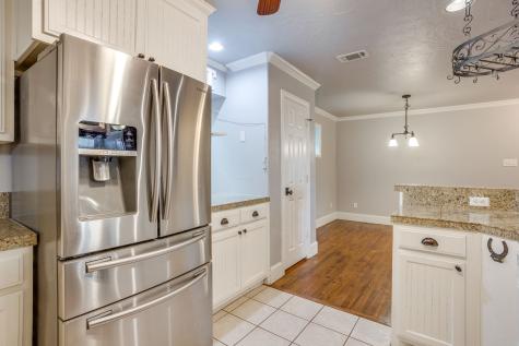 1480 Fox Lane Burleson TX 76028