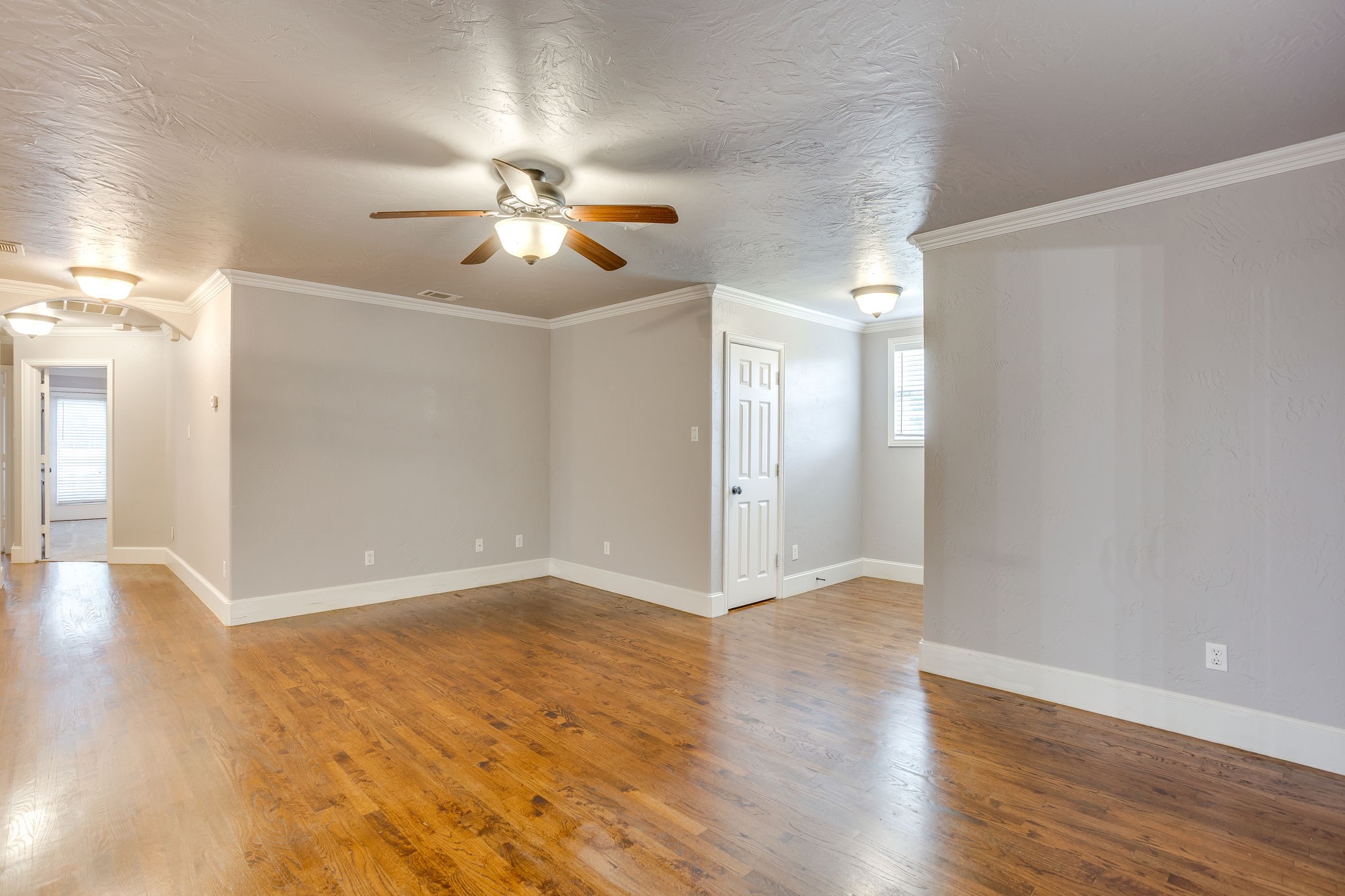1480 Fox Lane Burleson TX 76028