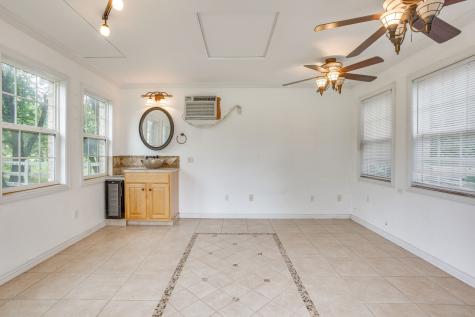 1480 Fox Lane Burleson TX 76028
