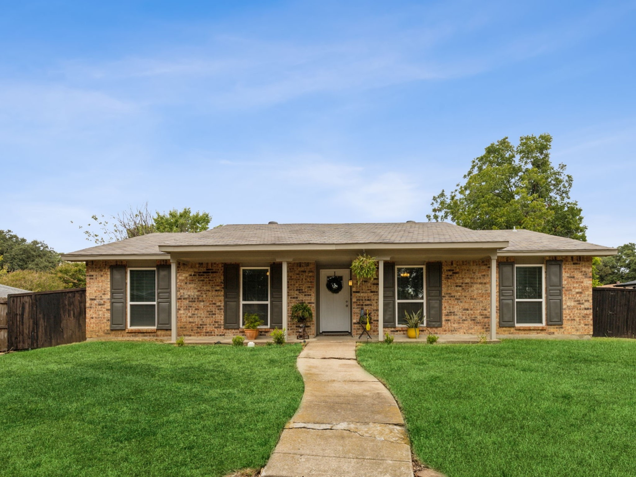 1917 Chamberlain Drive Carrollton TX 75007