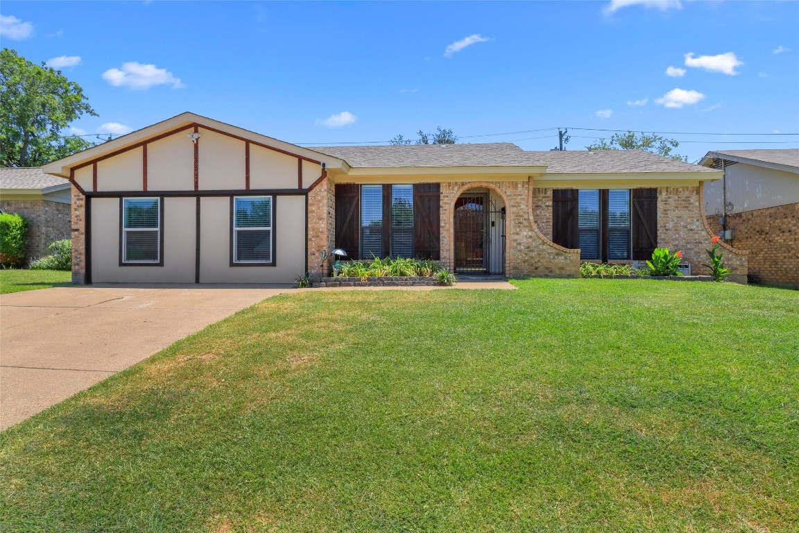 6820 Richardson Drive Watauga TX 76148