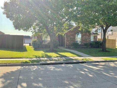 939 Clear Creek Drive Mesquite TX 75181