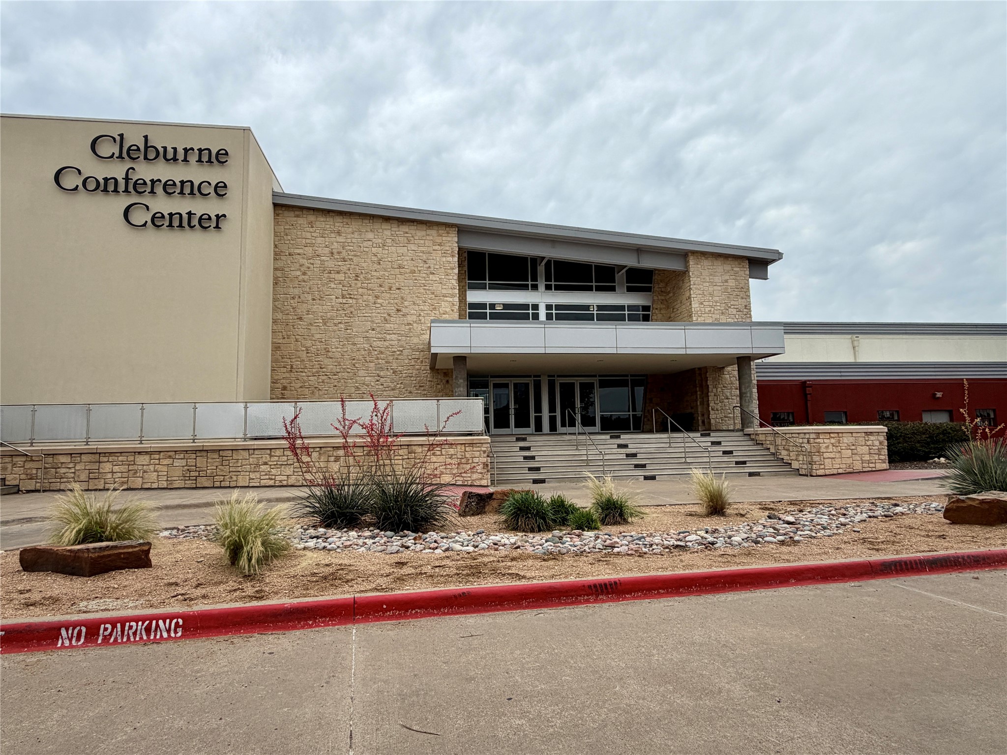 619 Mansfield Road Cleburne TX 76031