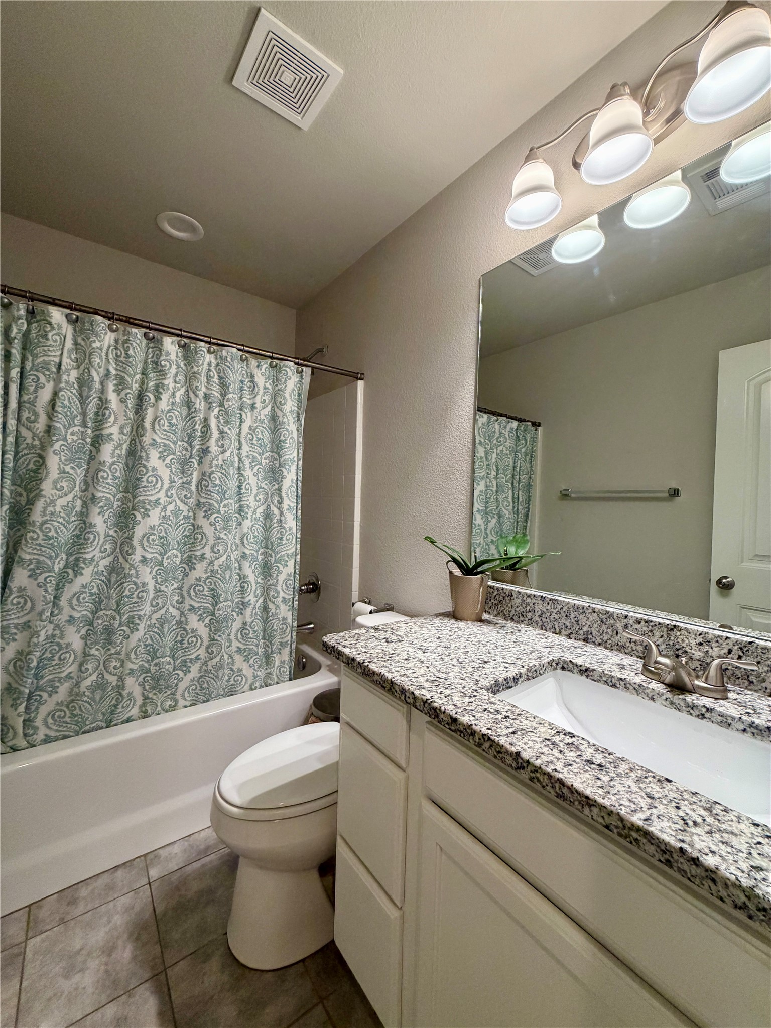619 Mansfield Road Cleburne TX 76031