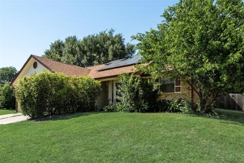 915 Freestone Drive Arlington TX 76017