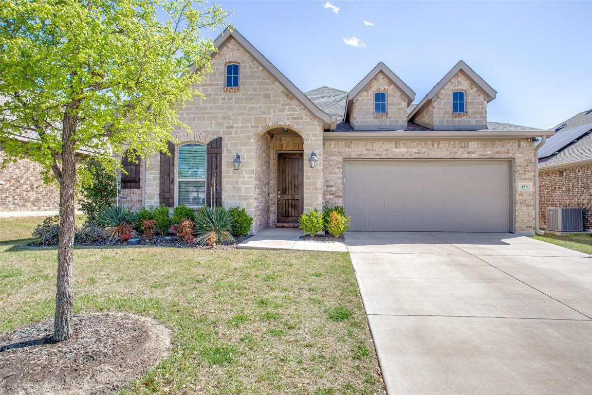 129 Old Spanish Trail Waxahachie TX 75167